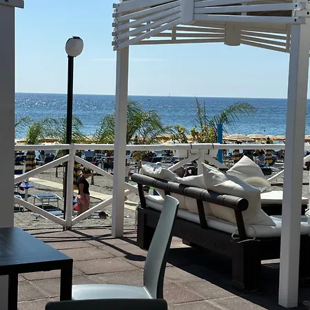 Dom wakacyjny Eremia Giardini-Naxos